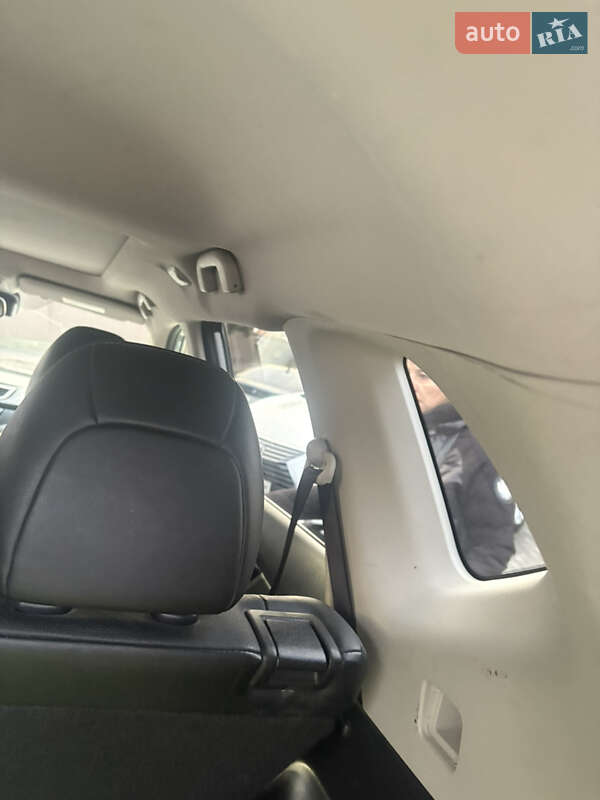 Позашляховик / Кросовер Nissan X-Trail 2017 в Львові фото 13 Позашляховик / Кросовер Nissan X-Trail 2017 в Львові