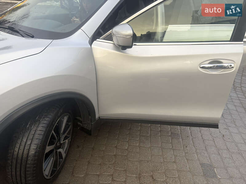 Позашляховик / Кросовер Nissan X-Trail 2017 в Львові фото 14 Позашляховик / Кросовер Nissan X-Trail 2017 в Львові