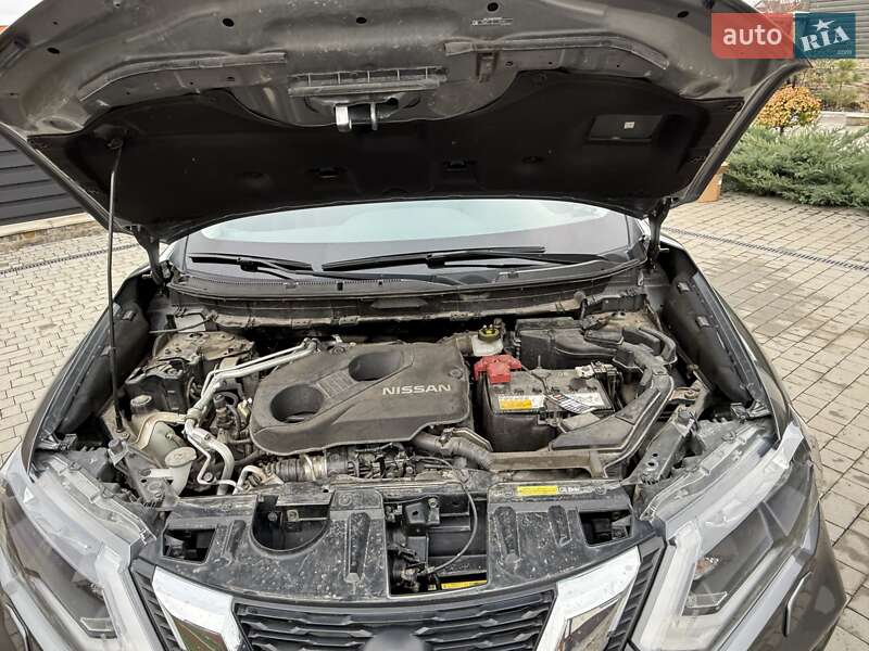 Внедорожник / Кроссовер Nissan X-Trail 2019 в Каменец-Подольском