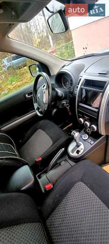 Внедорожник / Кроссовер Nissan X-Trail 2010 в Павлограде