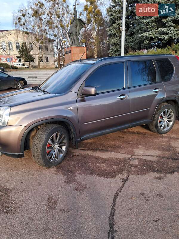 Внедорожник / Кроссовер Nissan X-Trail 2008 в Овруче