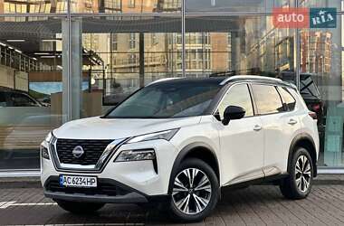 Внедорожник / Кроссовер Nissan X-Trail 2023 в Луцке