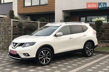 Позашляховик / Кросовер Nissan X-Trail 2017 в Стрию