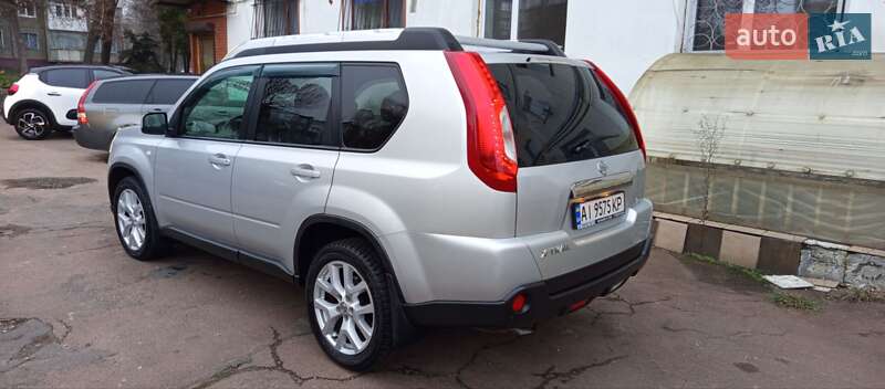 Позашляховик / Кросовер Nissan X-Trail 2011 в Житомирі