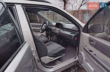 Внедорожник / Кроссовер Nissan X-Trail 2003 в Чигирине