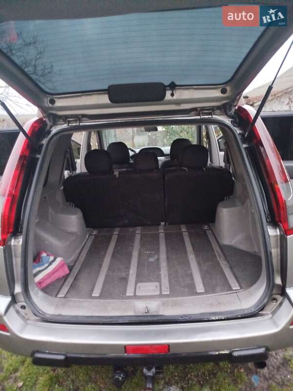 Позашляховик / Кросовер Nissan X-Trail 2003 в Чигирину