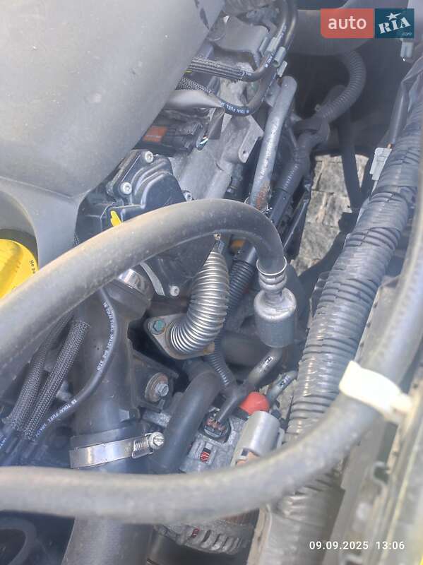 Позашляховик / Кросовер Nissan X-Trail 2014 в Коростишеві