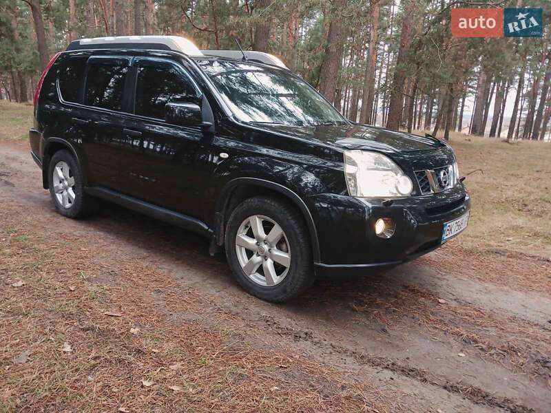 Позашляховик / Кросовер Nissan X-Trail 2008 в Вараші