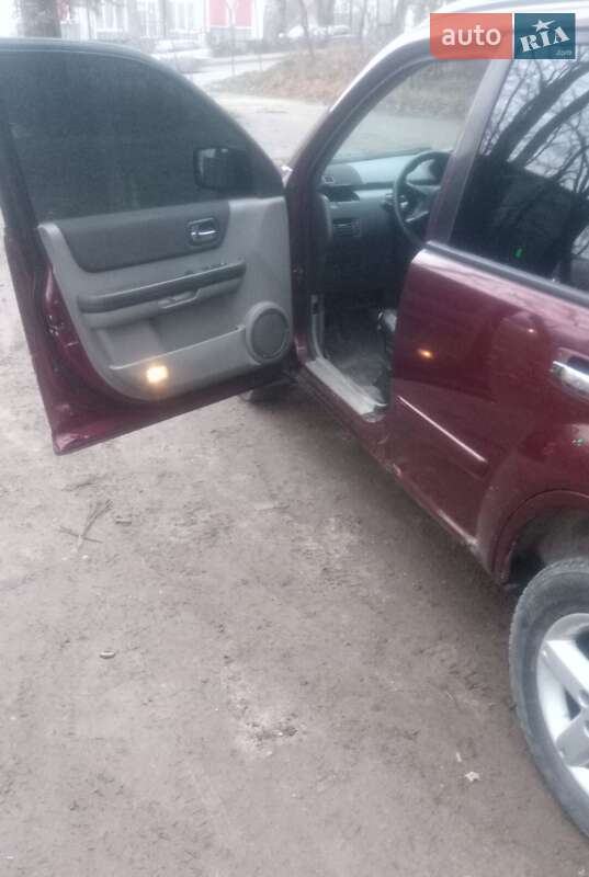 Внедорожник / Кроссовер Nissan X-Trail 2004 в Львове фото 16 Внедорожник / Кроссовер Nissan X-Trail 2004 в Львове