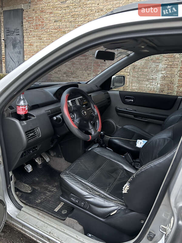 Позашляховик / Кросовер Nissan X-Trail 2006 в Кропивницькому