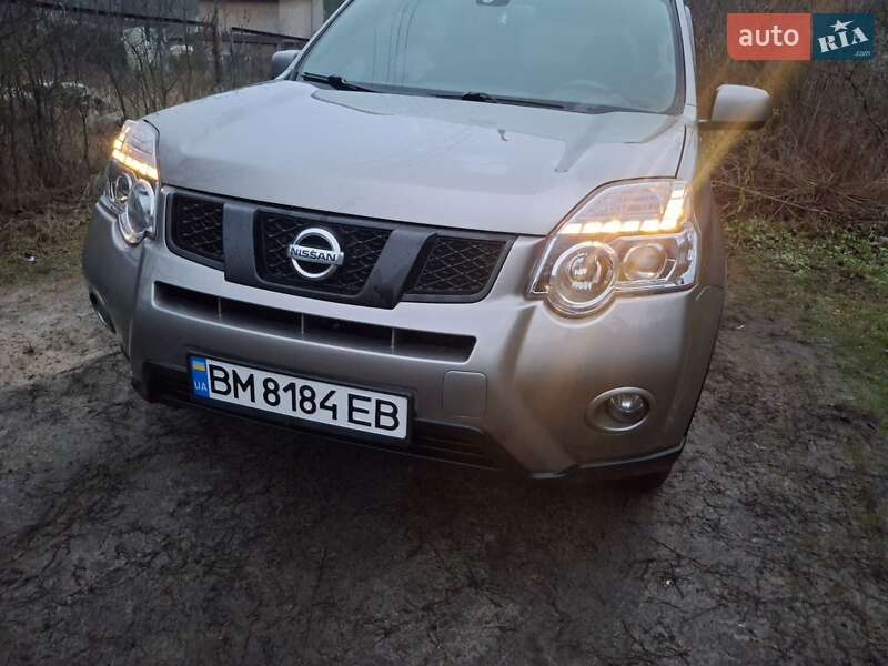 Позашляховик / Кросовер Nissan X-Trail 2011 в Конотопі