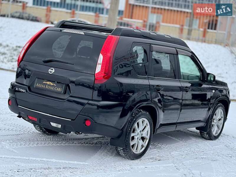 Позашляховик / Кросовер Nissan X-Trail 2011 в Києві