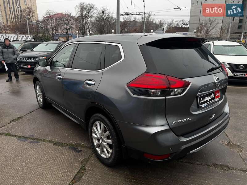 Внедорожник / Кроссовер Nissan X-Trail 2017 в Харькове
