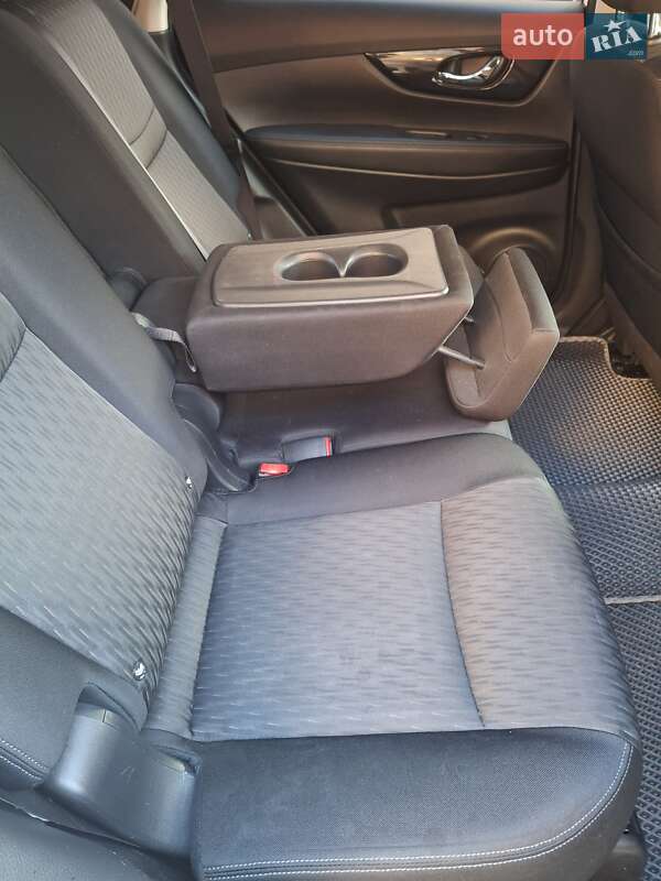 Внедорожник / Кроссовер Nissan X-Trail 2018 в Хмельницком фото 18 Внедорожник / Кроссовер Nissan X-Trail 2018 в Хмельницком