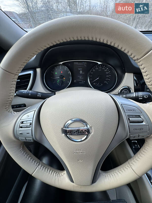 Позашляховик / Кросовер Nissan X-Trail 2016 в Вінниці