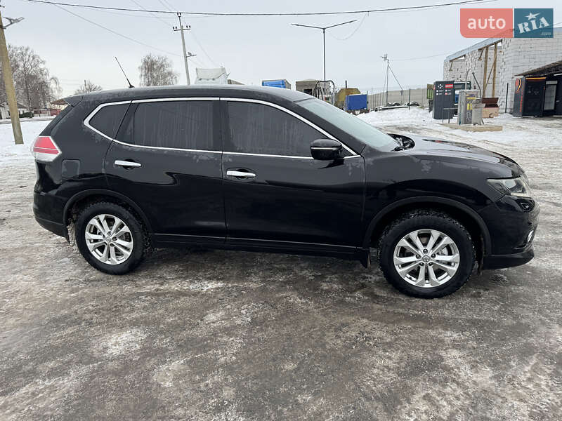 Позашляховик / Кросовер Nissan X-Trail 2016 в Ставищі