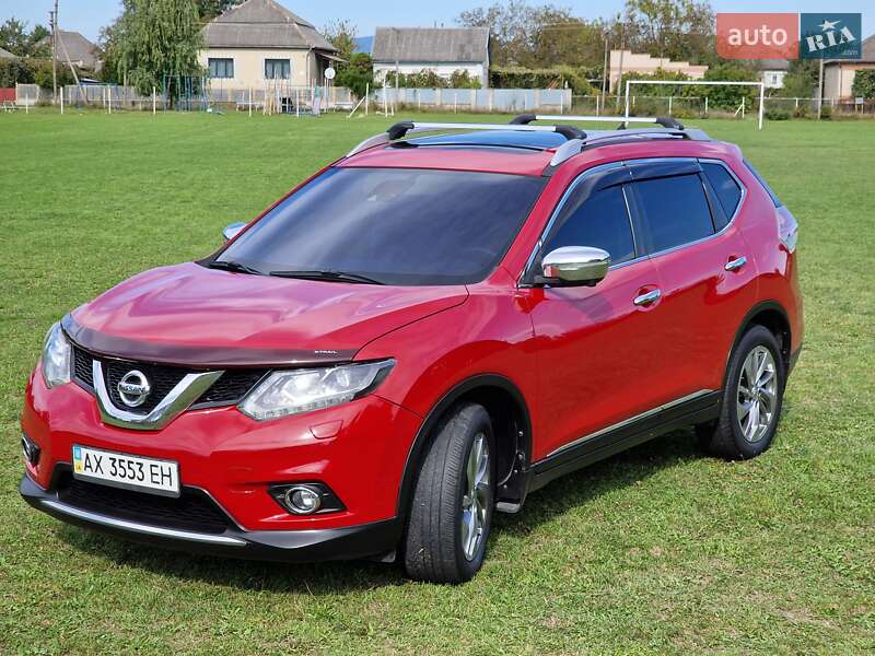 Внедорожник / Кроссовер Nissan X-Trail 2014 в Харькове