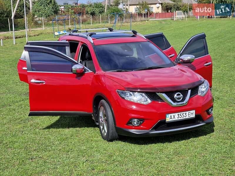 Внедорожник / Кроссовер Nissan X-Trail 2014 в Харькове