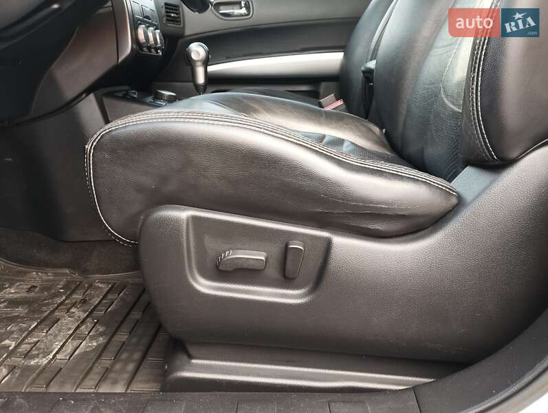 Позашляховик / Кросовер Nissan X-Trail 2008 в Дрогобичі фото 13 Позашляховик / Кросовер Nissan X-Trail 2008 в Дрогобичі