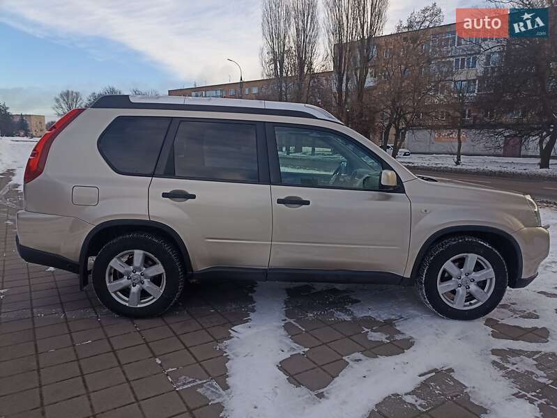 Внедорожник / Кроссовер Nissan X-Trail 2008 в Черкассах