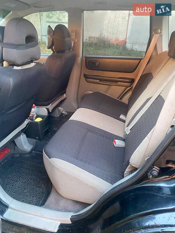 Внедорожник / Кроссовер Nissan X-Trail 2006 в Львове