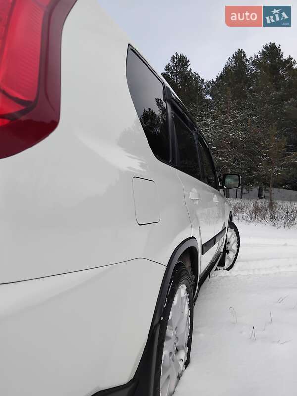 Позашляховик / Кросовер Nissan X-Trail 2013 в Новгород-Сіверському