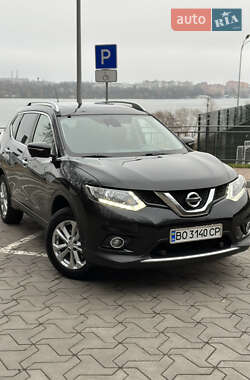 Внедорожник / Кроссовер Nissan X-Trail 2015 в Мельнице-Подольской
