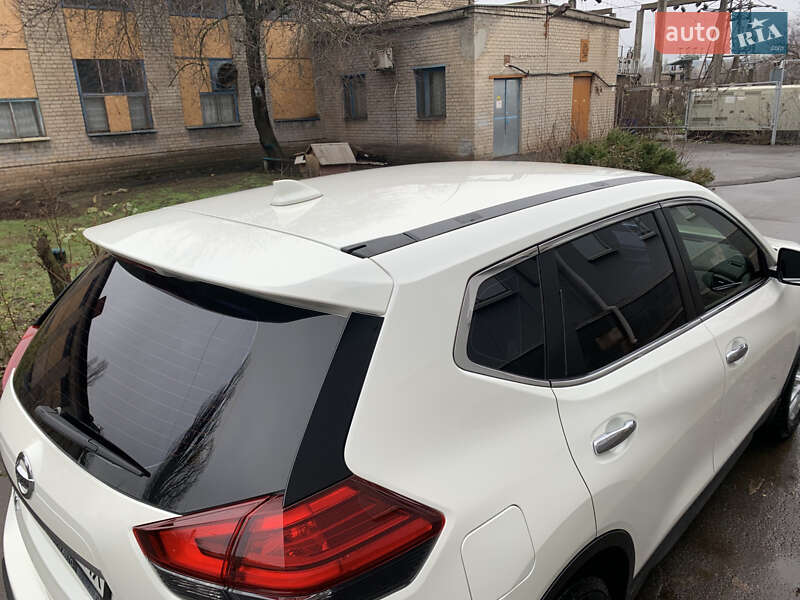 Внедорожник / Кроссовер Nissan X-Trail 2019 в Кривом Роге фото 10 Внедорожник / Кроссовер Nissan X-Trail 2019 в Кривом Роге
