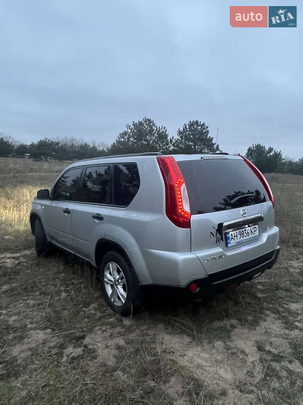 Внедорожник / Кроссовер Nissan X-Trail 2011 в Днепре