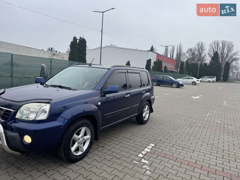 Nissan X-Trail 2000