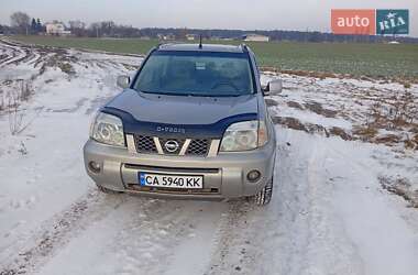 Внедорожник / Кроссовер Nissan X-Trail 2002 в Черкассах