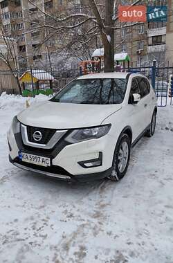 Внедорожник / Кроссовер Nissan X-Trail 2019 в Киеве