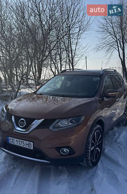 Внедорожник / Кроссовер Nissan X-Trail 2015 в Черновцах