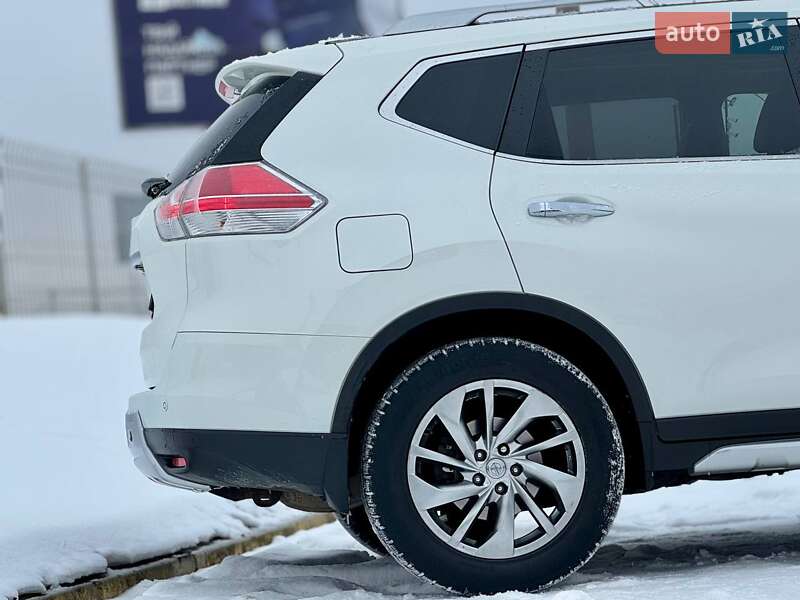 Внедорожник / Кроссовер Nissan X-Trail 2014 в Киеве