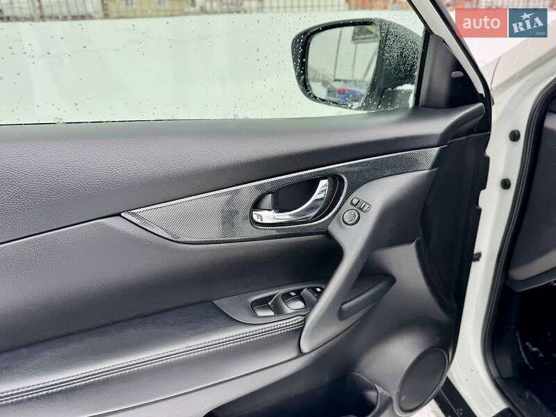 Внедорожник / Кроссовер Nissan X-Trail 2014 в Киеве