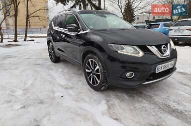 Внедорожник / Кроссовер Nissan X-Trail 2015 в Красилове