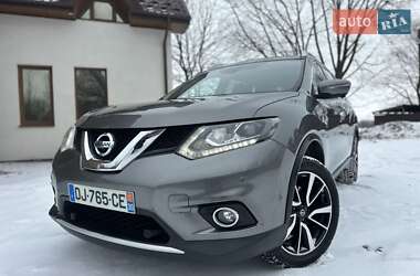 Позашляховик / Кросовер Nissan X-Trail 2015 в Коломиї