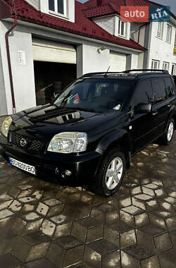 Внедорожник / Кроссовер Nissan X-Trail 2004 в Волчковцы