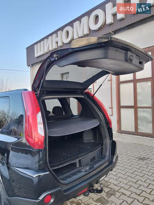 Внедорожник / Кроссовер Nissan X-Trail 2010 в Хмельницком