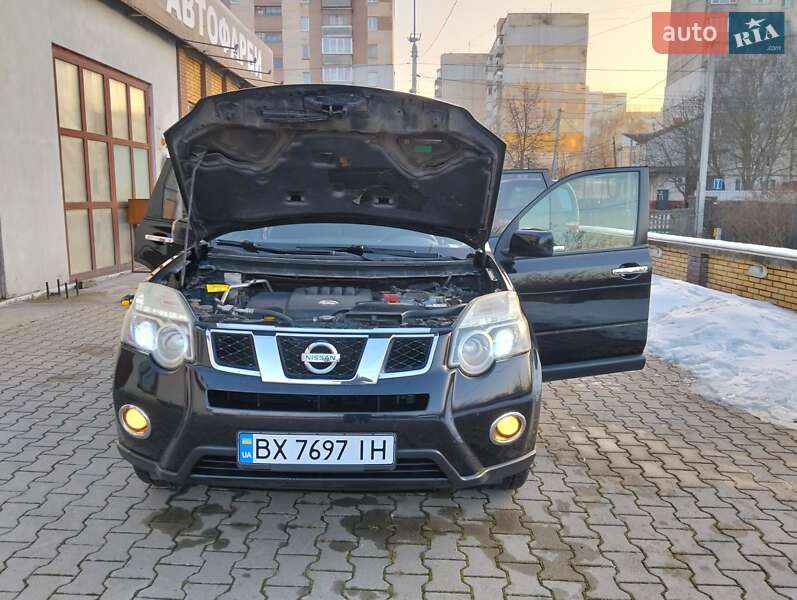 Внедорожник / Кроссовер Nissan X-Trail 2010 в Хмельницком
