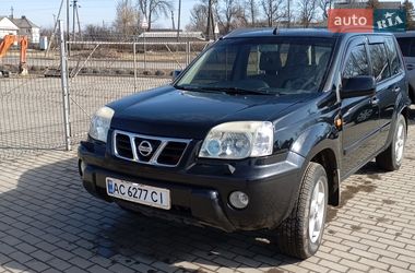 Внедорожник / Кроссовер Nissan X-Trail 2003 в Иваничах