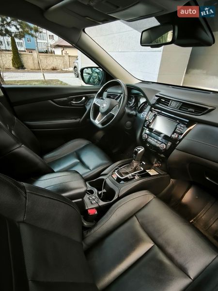 Внедорожник / Кроссовер Nissan X-Trail 2020 в Ивано-Франковске