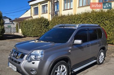Позашляховик / Кросовер Nissan X-Trail 2011 в Смілі