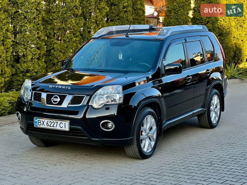 Внедорожник / Кроссовер Nissan X-Trail 2010 в Хмельницком