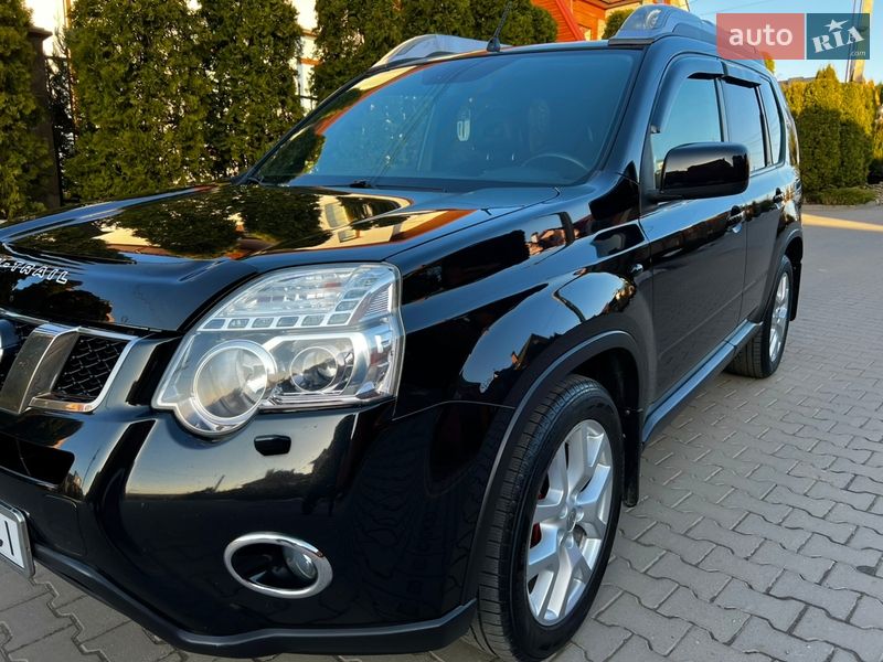 Внедорожник / Кроссовер Nissan X-Trail 2010 в Хмельницком