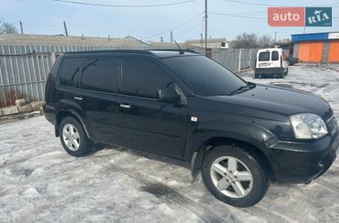 Внедорожник / Кроссовер Nissan X-Trail 2004 в Царичанке