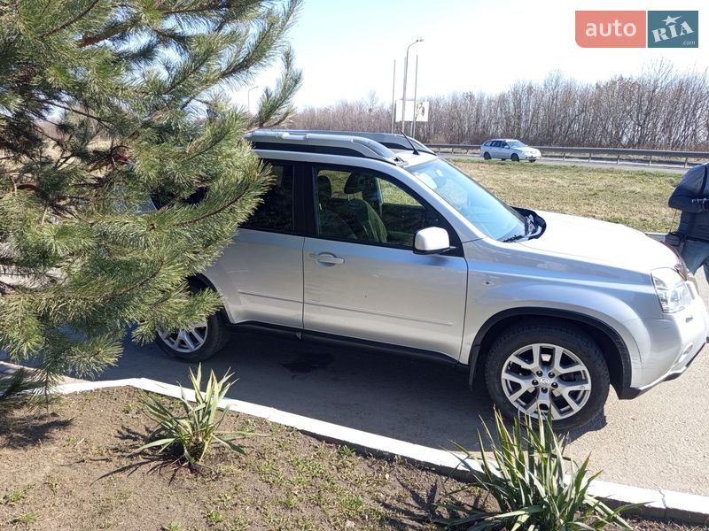 Внедорожник / Кроссовер Nissan X-Trail 2012 в Ровно