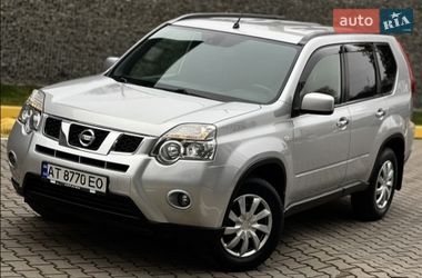 Позашляховик / Кросовер Nissan X-Trail 2010 в Івано-Франківську