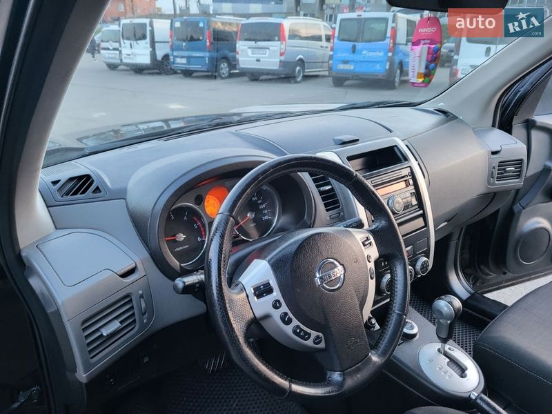 Внедорожник / Кроссовер Nissan X-Trail 2008 в Хмельницком