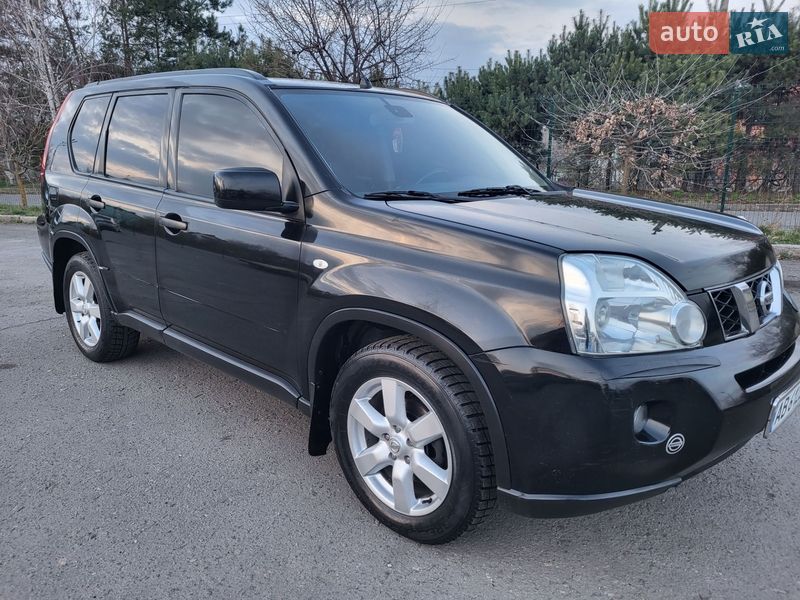 Внедорожник / Кроссовер Nissan X-Trail 2008 в Хмельницком